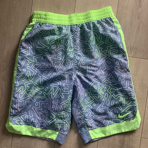 Nike Swim Trunks YXL Gray and Lime mesh liner - Picture 1 of 6